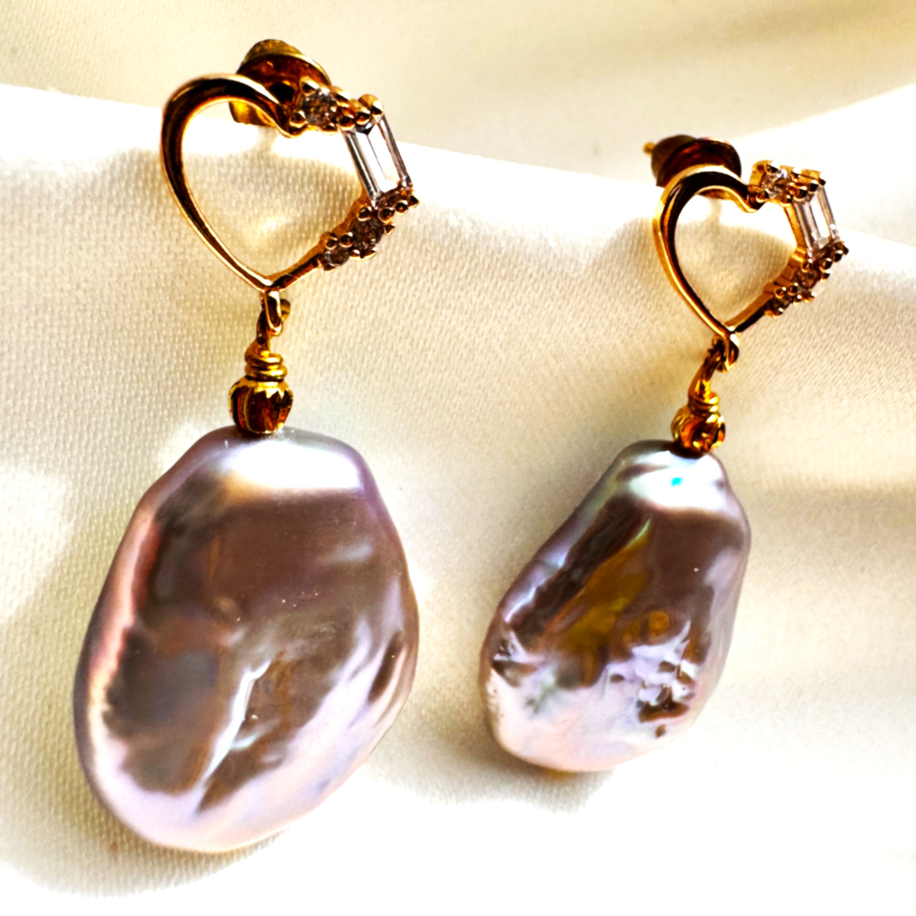 ocean-heart ear rings