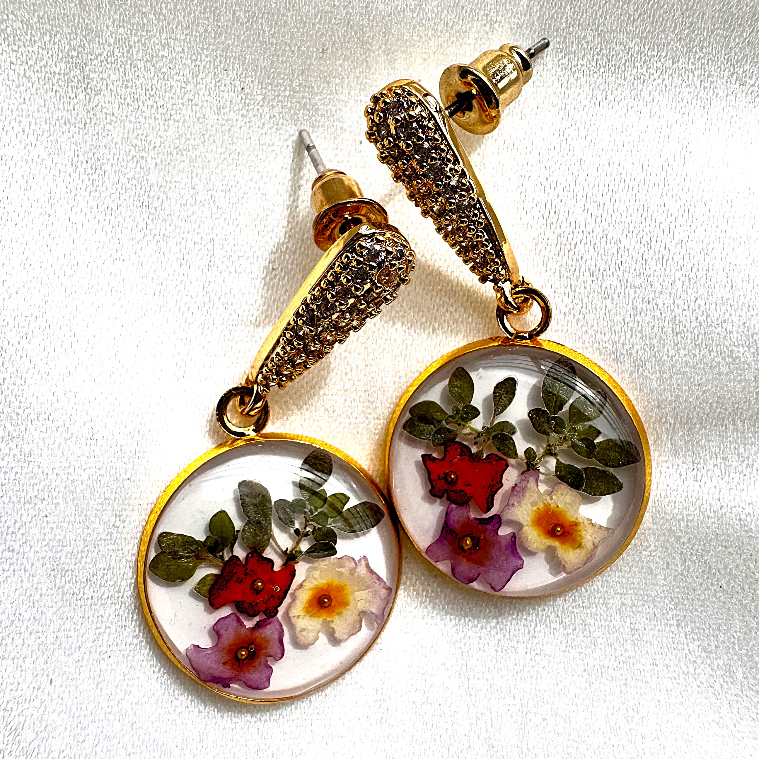 trio-bloom ear rings